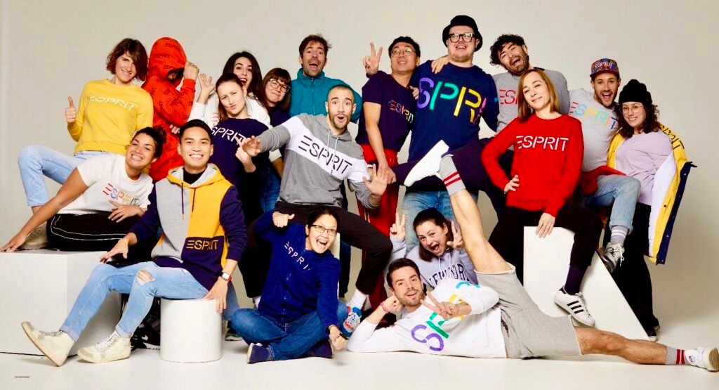 ignacio cervera en esprit con sus empleados